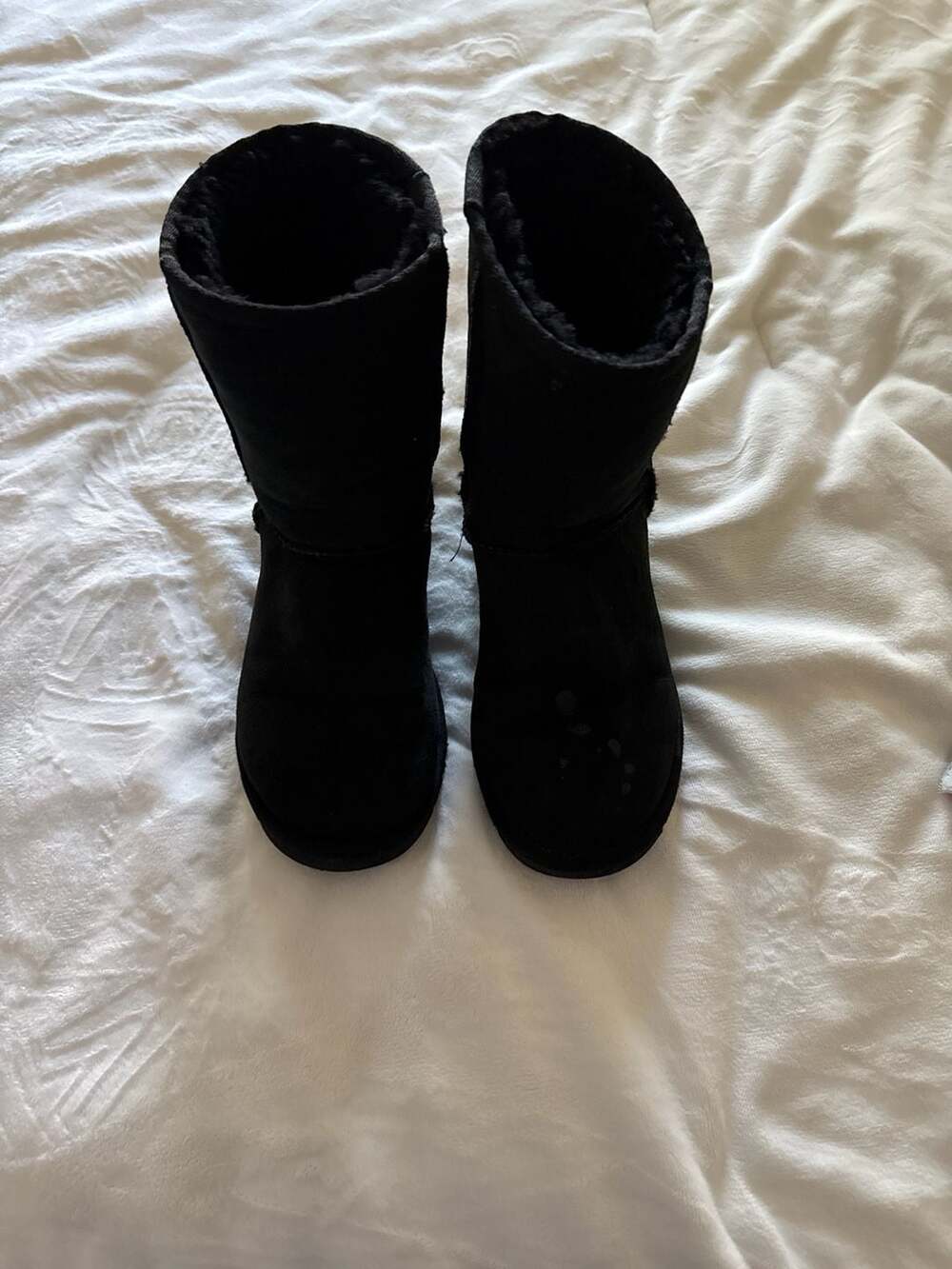 UGG Australia Classic Short 5825 Black Suede Shearling Boots Women's Size 6